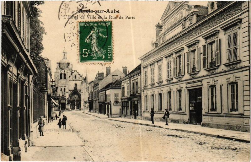 Carte postale ancienne Arcis Hotel de Ville