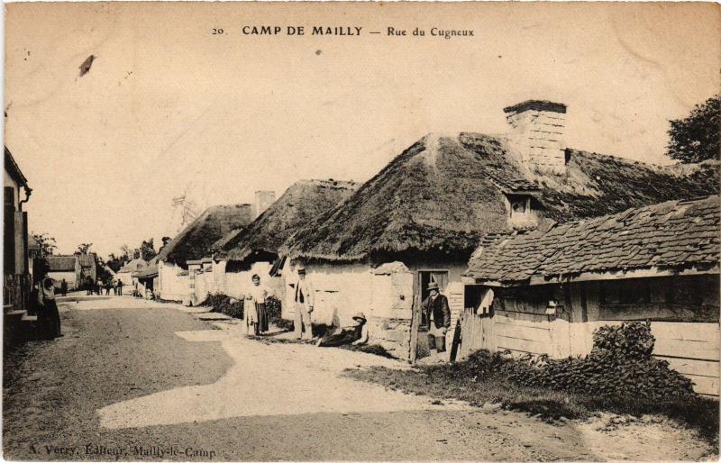 Carte postale ancienne Mailly le Camp Rue du Cugneux à Mailly-le-Camp