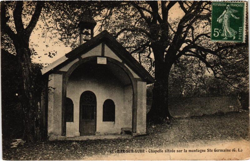 Carte postale ancienne Bar sur Aube Chapelle sitnee à Bar-sur-Aube