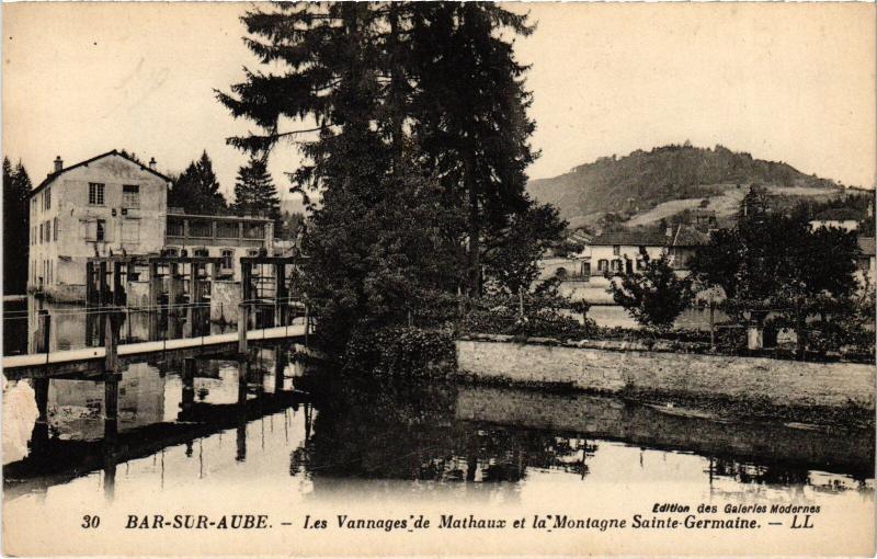 Carte postale ancienne Bar sur Aube les Vannages de Mathaux à Bar-sur-Aube