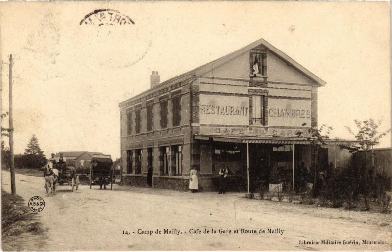 Carte postale ancienne Mailly le Camp Cafe de la Gare Route de Mailly à Mailly-le-Camp