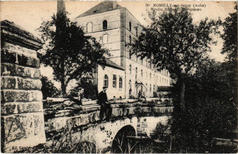 Carte postale ancienne Romilly Moulin Herissez Haverdeau