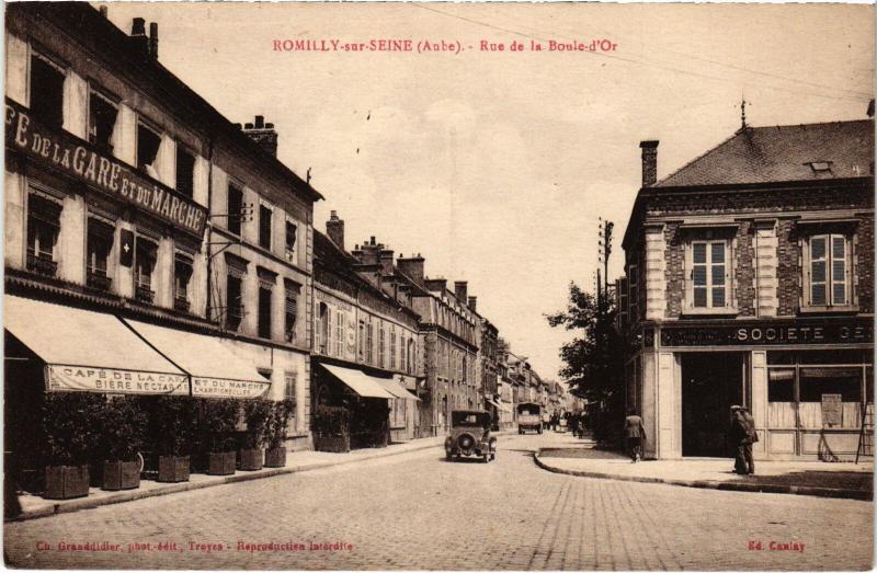 Carte postale ancienne Romilly Rue de la Boule d'Or