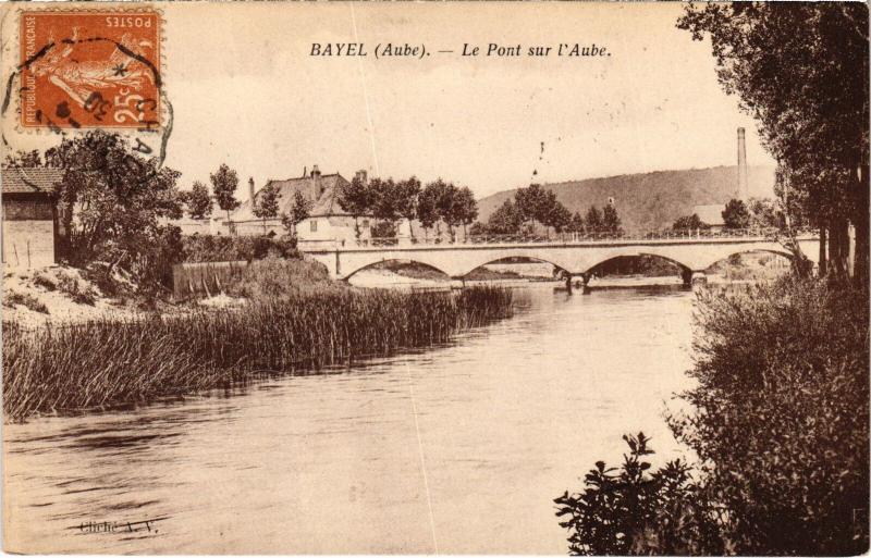 Carte postale ancienne Bayel Pont sur l'Aube à Bayel