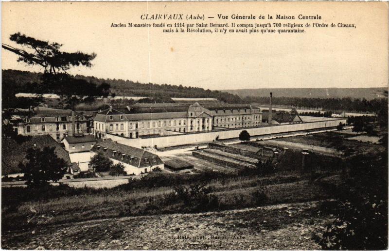 Carte postale ancienne Clairvaux vue generale