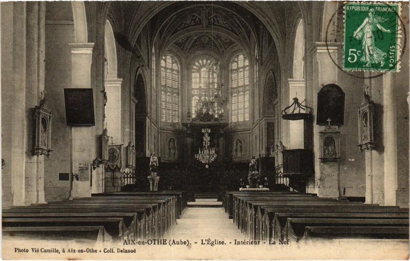 Carte postale ancienne Aix Eglise interieur
