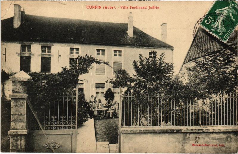 Carte postale ancienne Cunfin Villa Ferdinand Joffrin à Cunfin