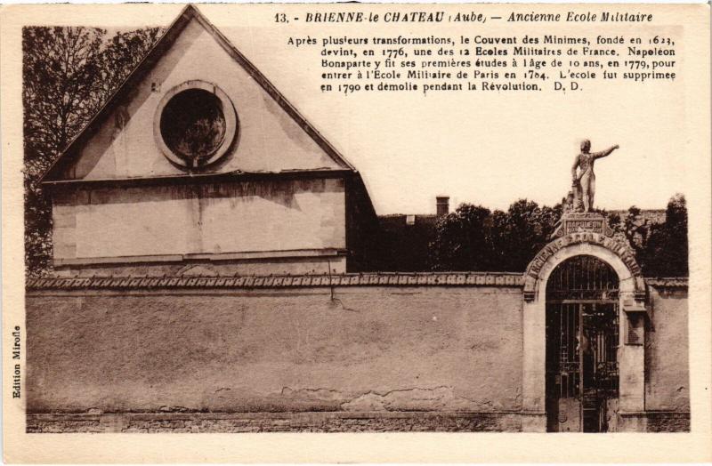 Carte postale ancienne Brienne ancienne Ecole Militaire