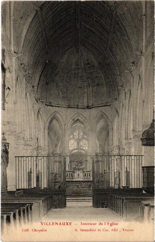 Carte postale ancienne Villenauxe interieur de l'Eglise