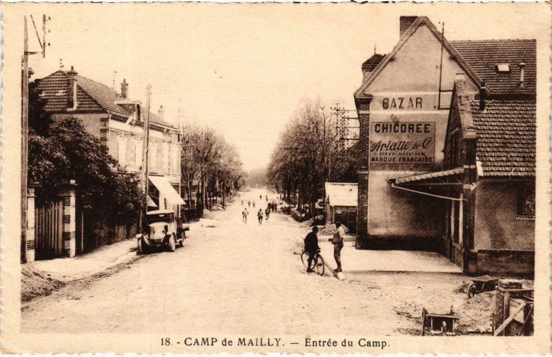 Carte postale ancienne Mailly le Camp entree du camp à Mailly-le-Camp