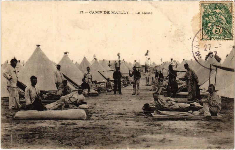 Carte postale ancienne Mailly le Camp la sieste à Mailly-le-Camp