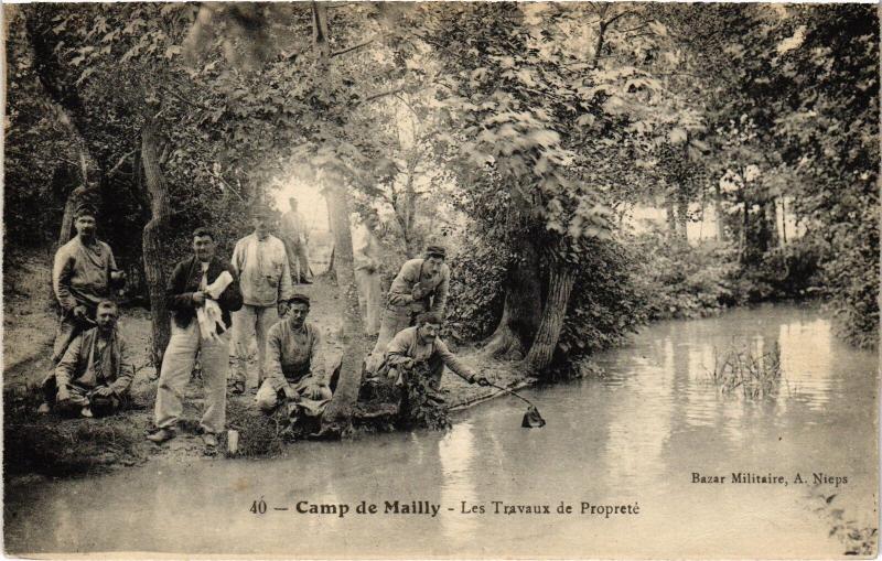 Carte postale ancienne Mailly le Camp Travaux de Proprete à Mailly-le-Camp