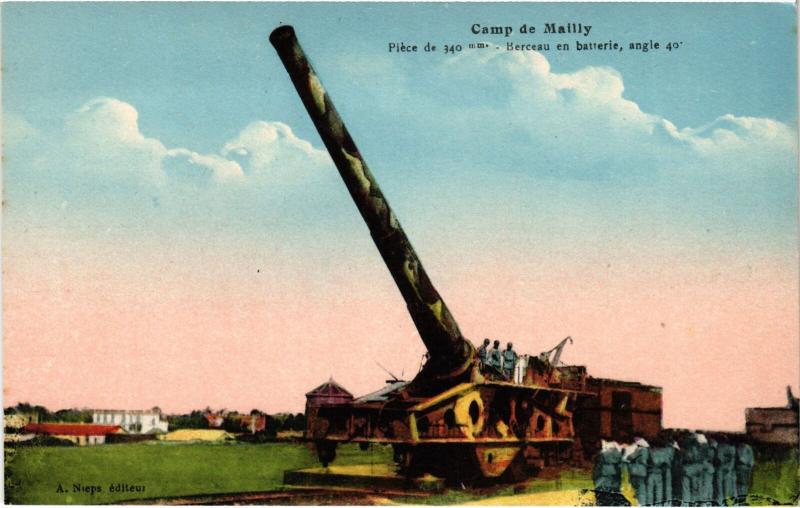 Carte postale ancienne Mailly le Camp berceau en batterie à Mailly-le-Camp