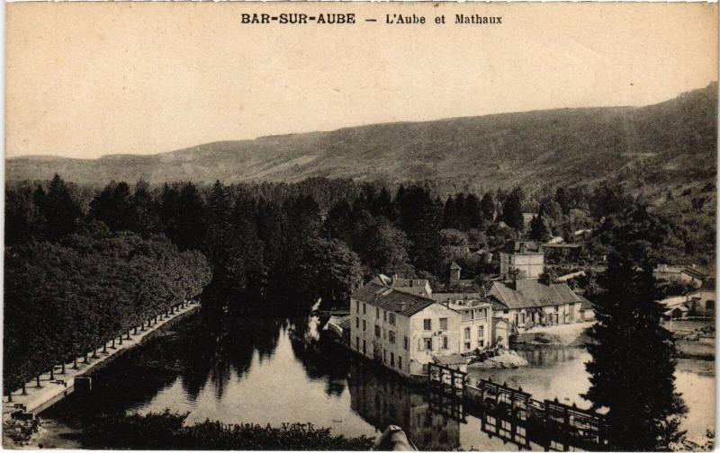 Carte postale ancienne Bar sur Aube Aube et Mathaux à Bar-sur-Aube