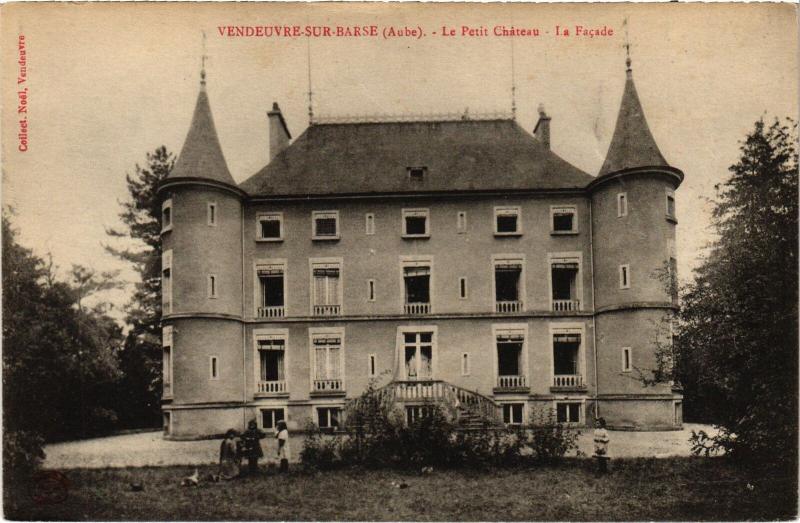 Carte postale ancienne Vendeuvre le Chateau