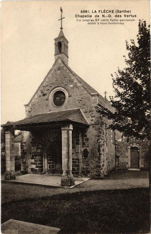 Carte postale ancienne La Fleche Chapelle de Notre Dame des Vertus