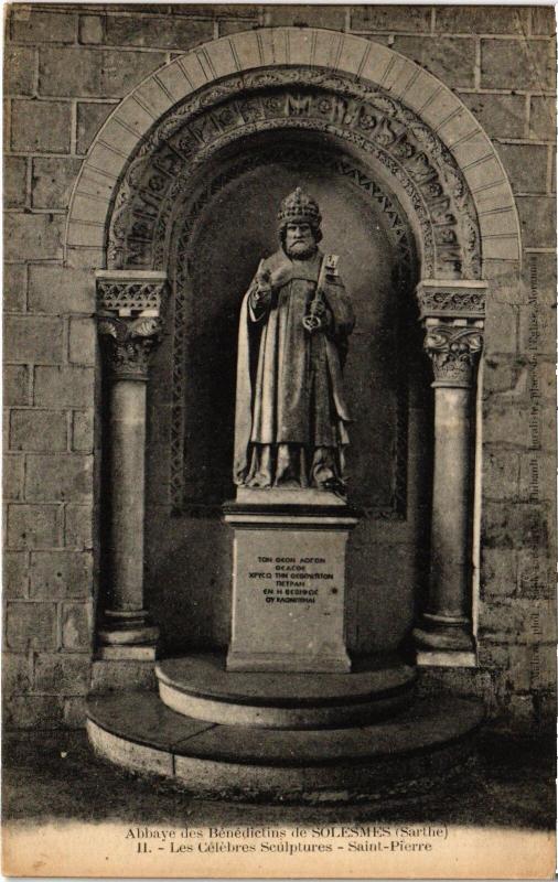 Carte postale ancienne Solesmes Abbaye des Benedictins Sculptures Saint-Pierre à Solesmes