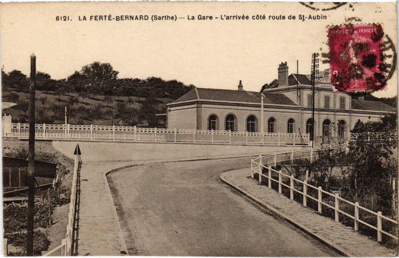 Carte postale ancienne La Ferte Bernard la Gare