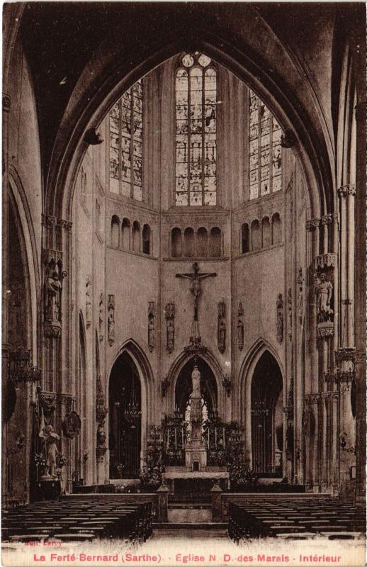 Carte postale ancienne La Ferte Bernard Eglise Notre Dame des Marais interieur