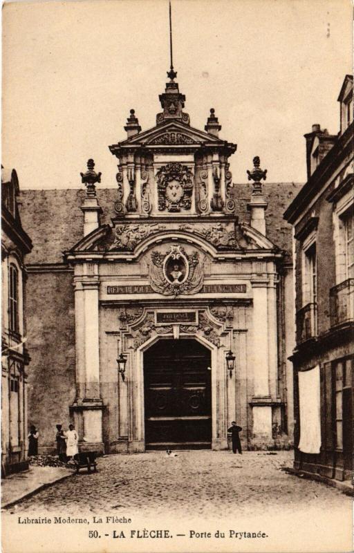 Carte postale ancienne La Fleche Porte du Prytanee