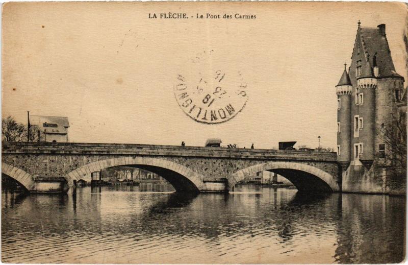Carte postale ancienne La Fleche Pont des Carmes