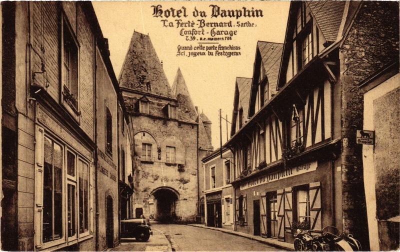 Carte postale ancienne La Ferte Bernard Hotel du Dauphin