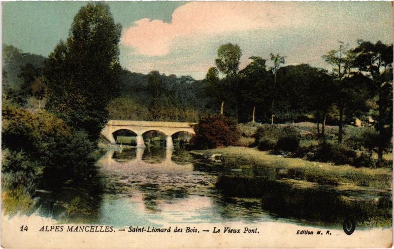 Carte postale ancienne St Leonard le Vieux Pont