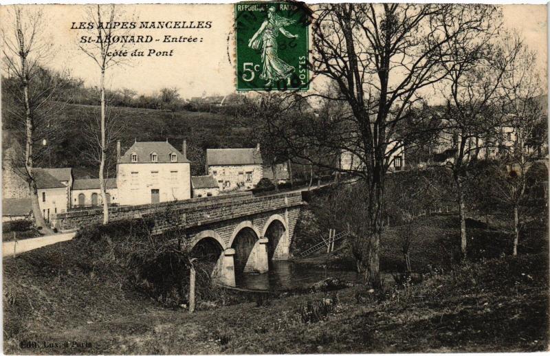 Carte postale ancienne St Leonard entree cote du Pont