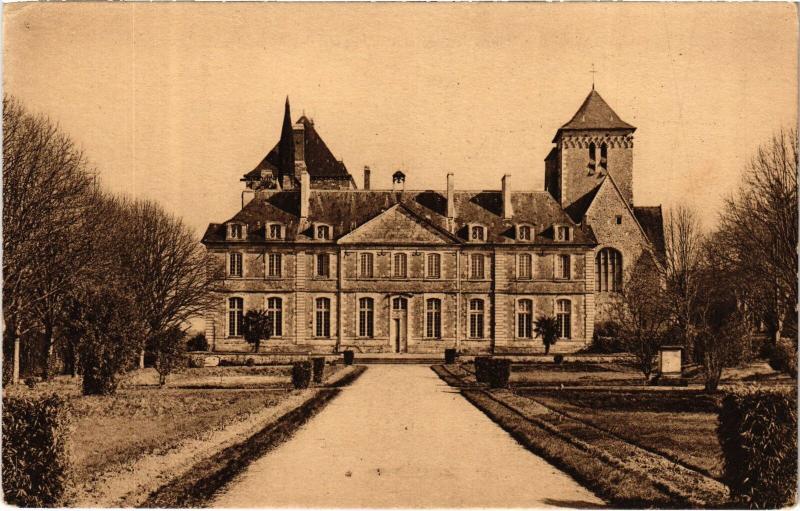 Carte postale ancienne Solesmes Abbaye Saint-Pierre à Solesmes
