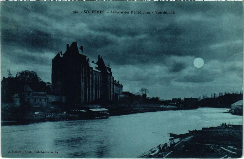 Carte postale ancienne Solesmes Abbaye des Benedictins à Solesmes