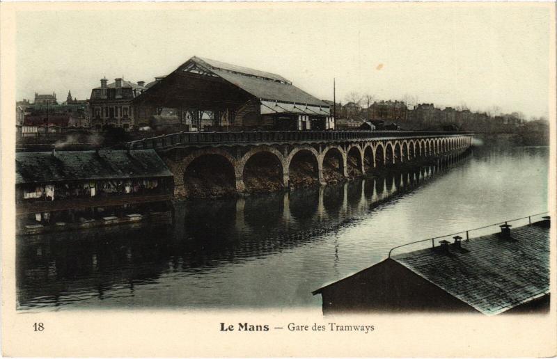 Carte postale ancienne Le Mans Gare des Tramways au Mans