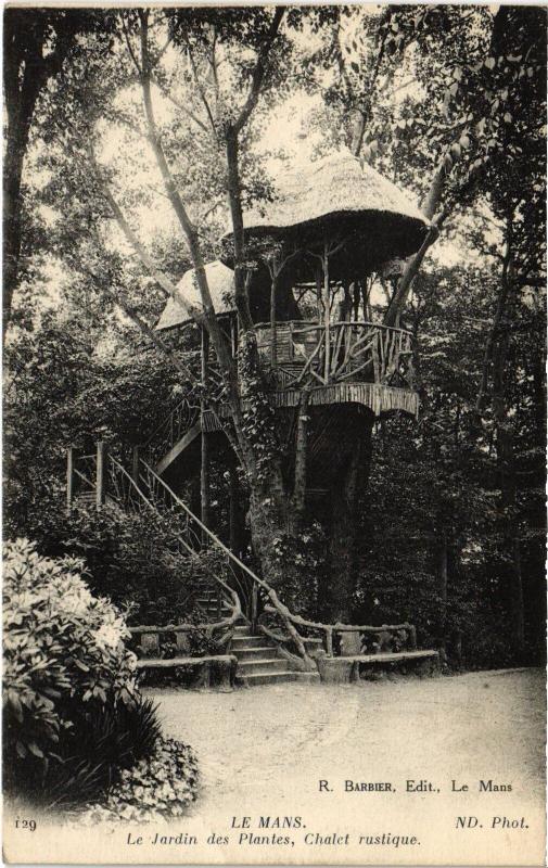 Carte postale ancienne Le Mans Jardin des Plantes chalet rustique au Mans