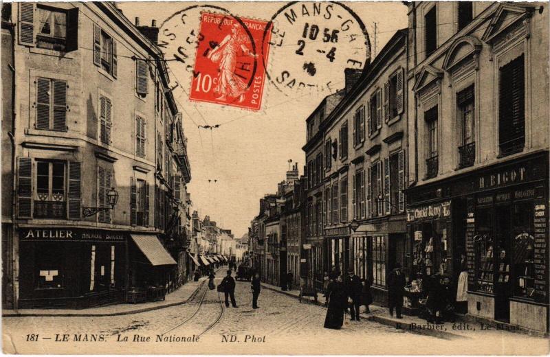 Carte postale ancienne Le Mans Rue Nationale au Mans