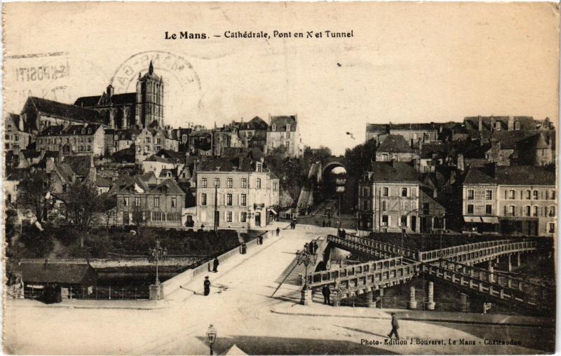Carte postale ancienne Le Mans la Cathedrale au Mans