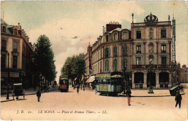 Carte postale ancienne Le Mans Place et Avenue Thiers au Mans