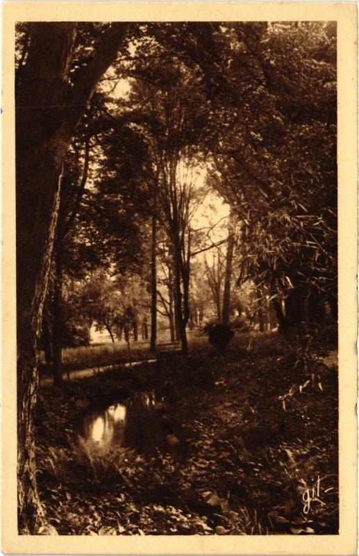 Carte postale ancienne Le Mans Jardin des Plantes le ruisseau au Mans