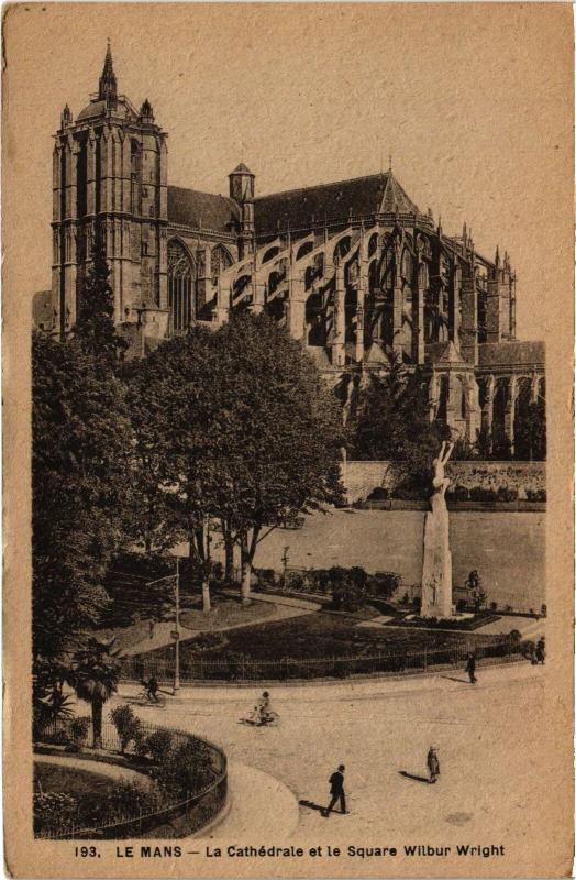 Carte postale ancienne Le Mans la Cathedrale au Mans
