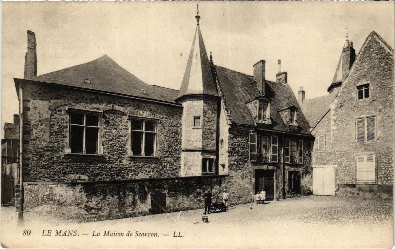 Carte postale ancienne Le Mans Maison de Scarron au Mans