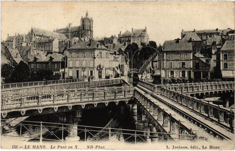 Carte postale ancienne Le Mans Pont en X au Mans