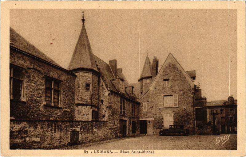Carte postale ancienne Le Mans Place Saint-Michel au Mans