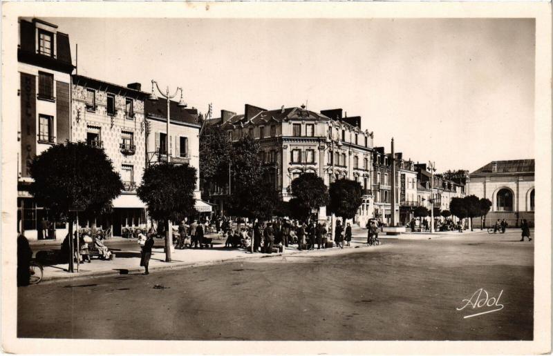 Carte postale ancienne Le Mans Boulevard de la Gare au Mans
