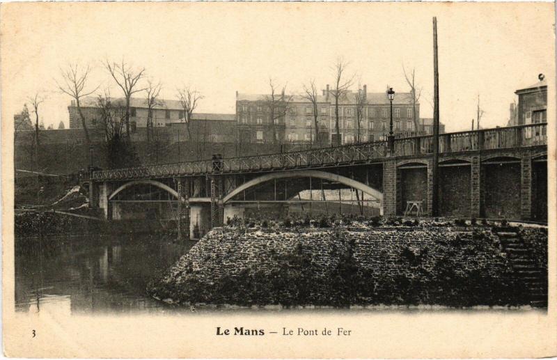 Carte postale ancienne Le Mans Pont de Fer au Mans