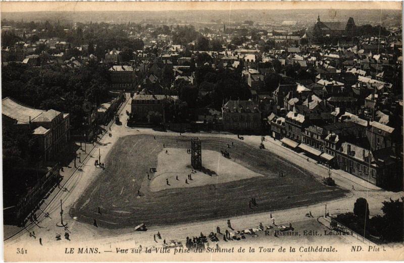 Carte postale ancienne Le Mans vue sur la ville au Mans