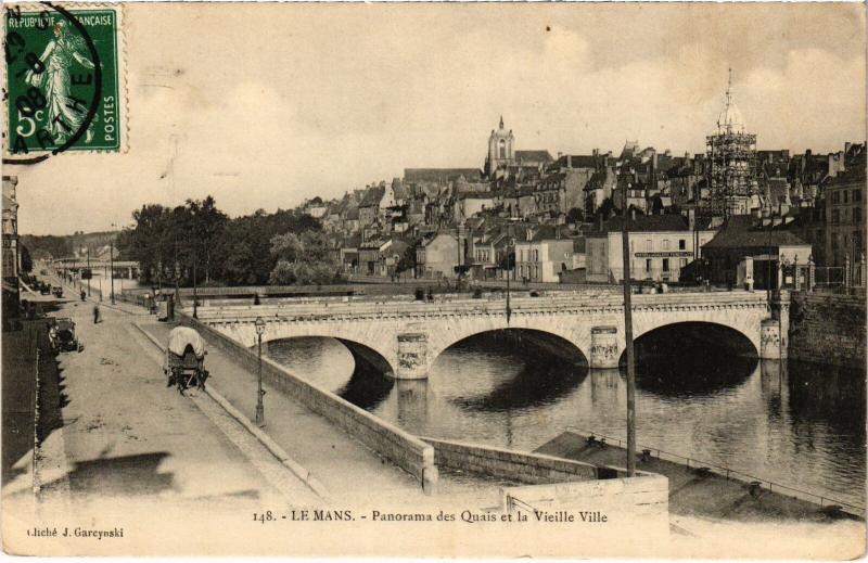 Carte postale ancienne Le Mans panorama des Quais au Mans