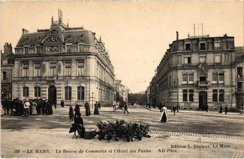 Carte postale ancienne Le Mans Bourse de Commerce au Mans