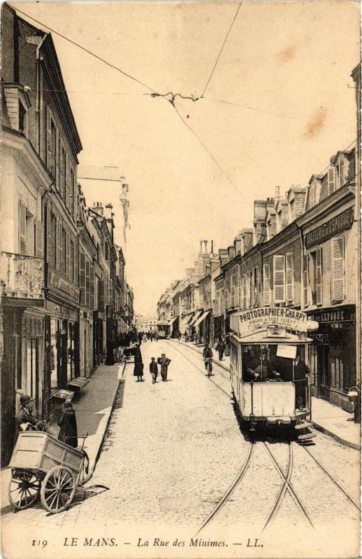 Carte postale ancienne Le Mans Rue des Minimes au Mans