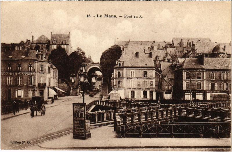 Carte postale ancienne Le Mans Pont en X au Mans