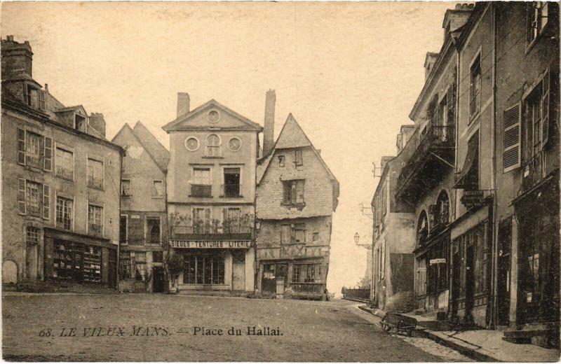 Carte postale ancienne Le Mans Place du Hallai au Mans