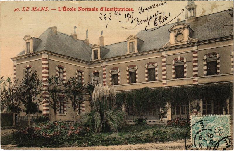 Carte postale ancienne Le Mans Ecole Normale d'Institutrices au Mans