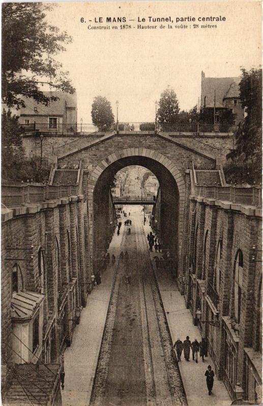 Carte postale ancienne Le Mans le Tunnel au Mans